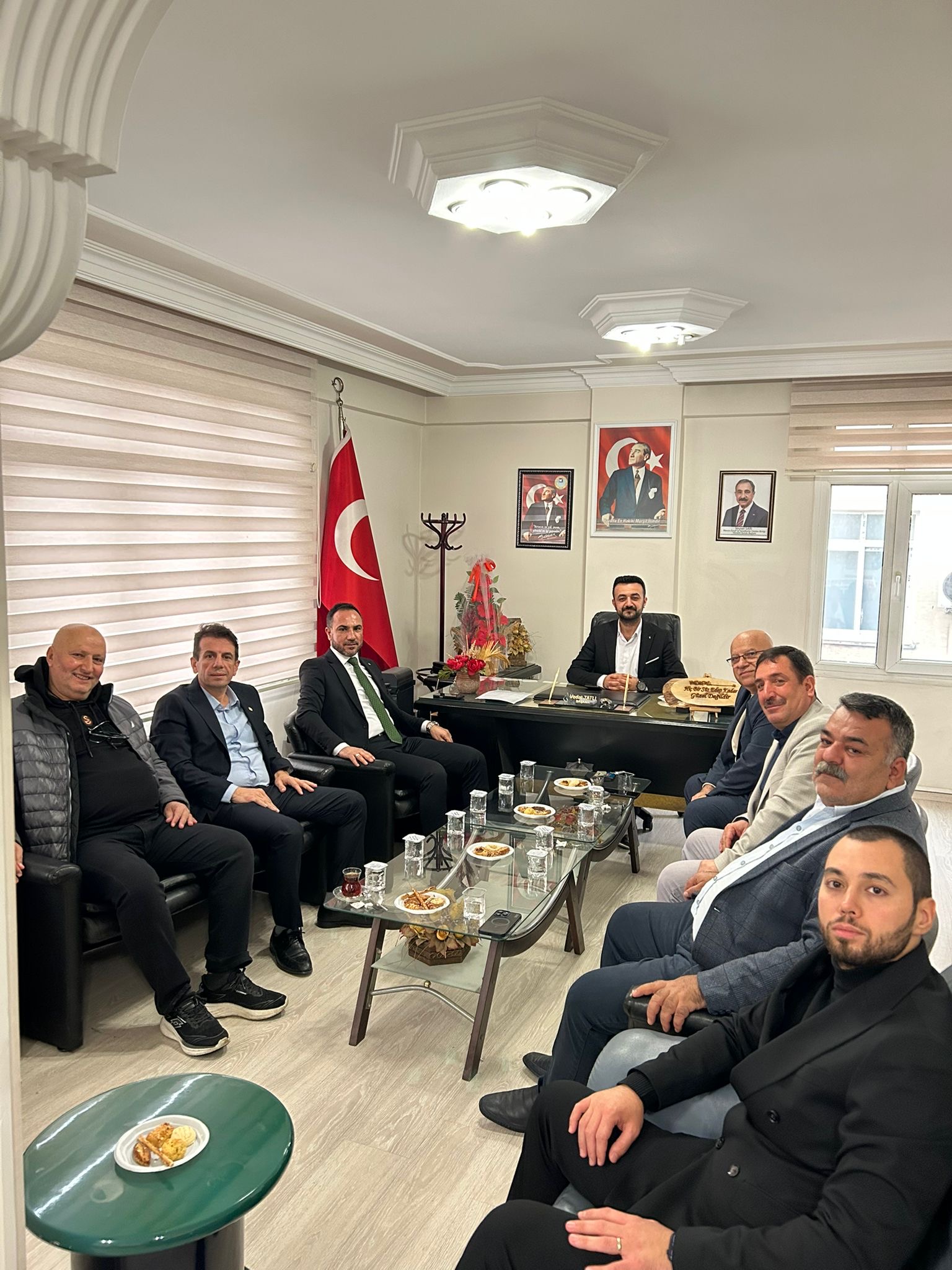 Odamıza Çermiklilier Derneği'nden Ziyaret