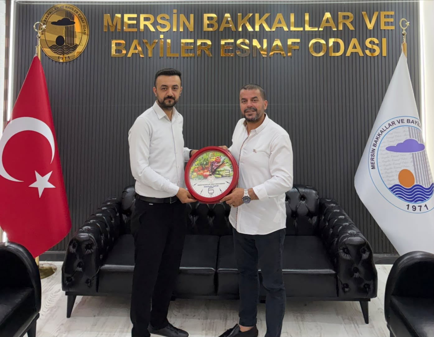 Mersin Pazarcılar Esnaf Odası Başkanı Abdulhalim Batur'dan Odamıza Ziyaret